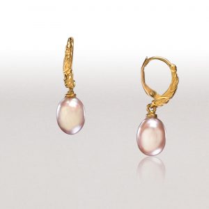 LEAF Pink Pearl Hoop Earrings