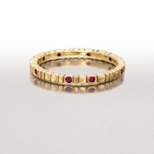Thin DEEP SCOOPS Ring in Gold & Rubies